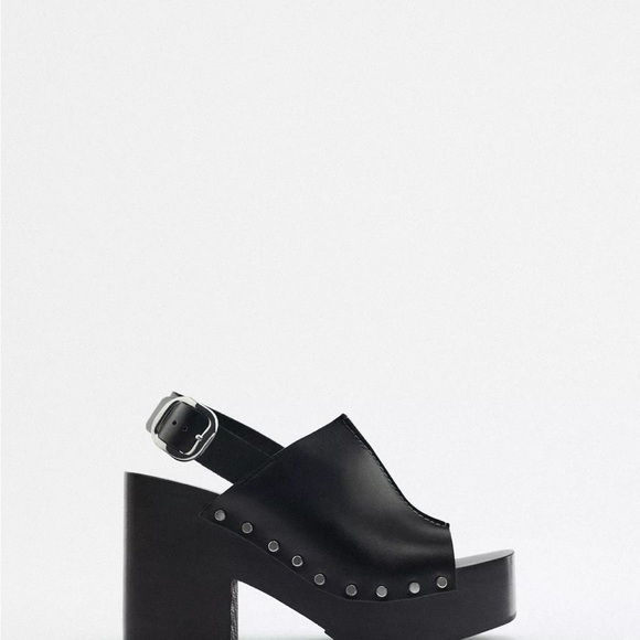 Black Platform Sandals